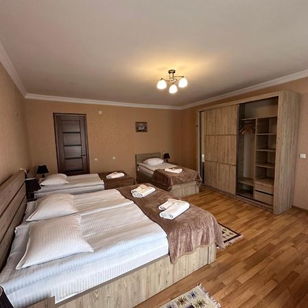 Kazbegi Guide Hotel Екстериор снимка