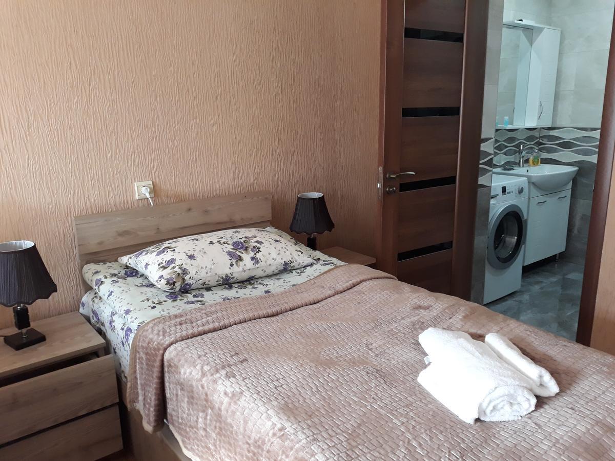 Kazbegi Guide Hotel Екстериор снимка