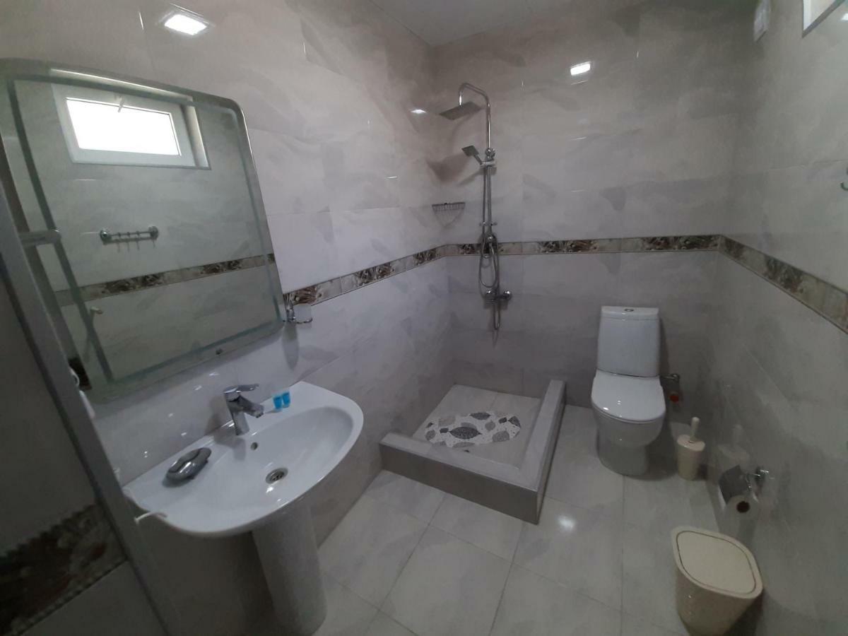 Kazbegi Guide Hotel Екстериор снимка