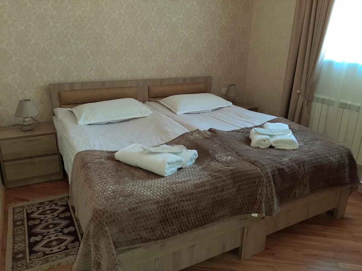Kazbegi Guide Hotel Екстериор снимка
